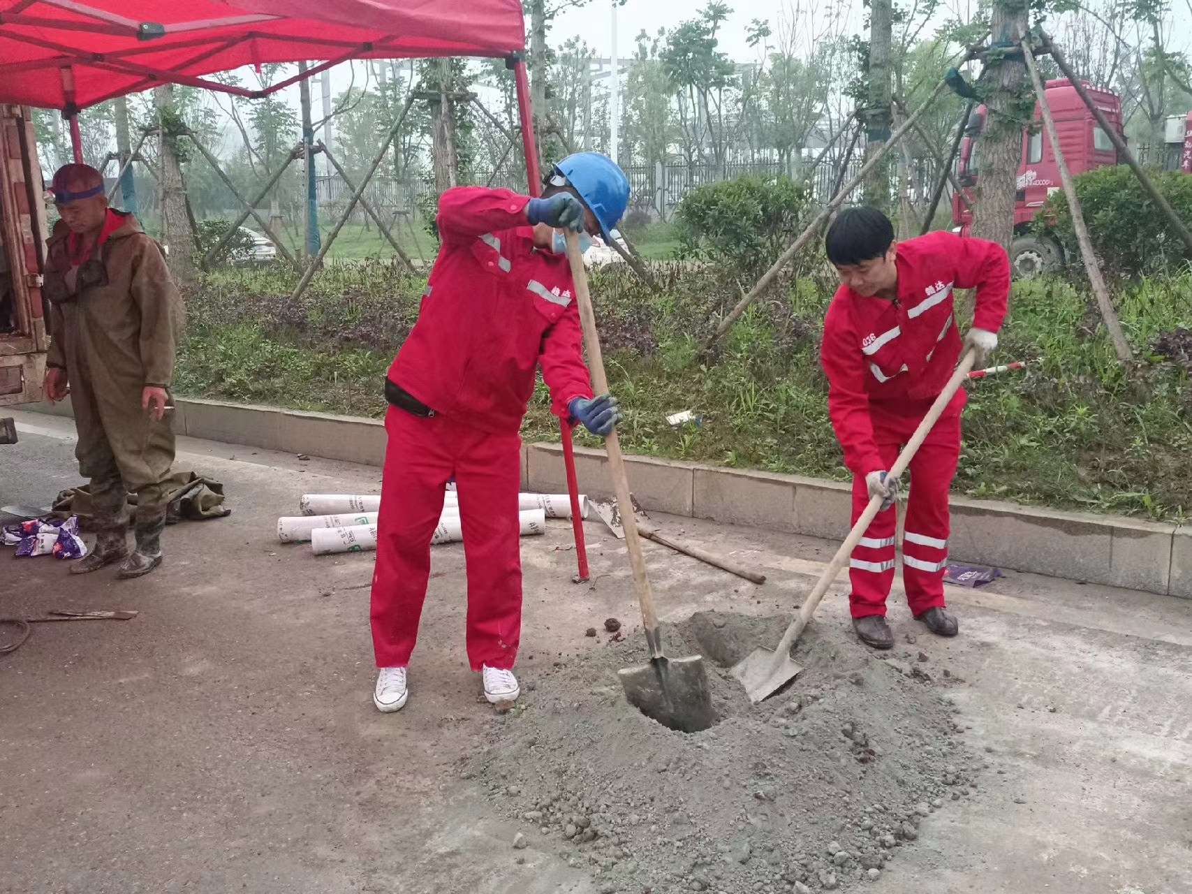 广丰管道疏通哪家好】及时进行市政管道清淤